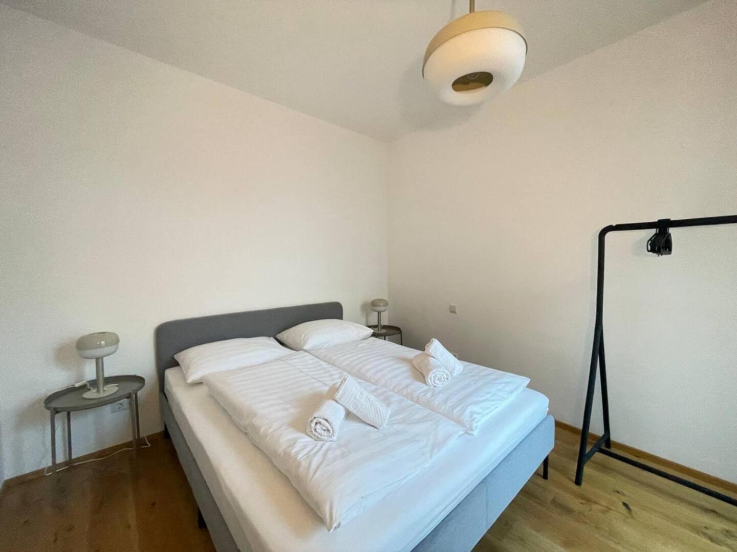 Stad10 - Apartments Very Close To Subway U2 Stadlau Вена Номер фото
